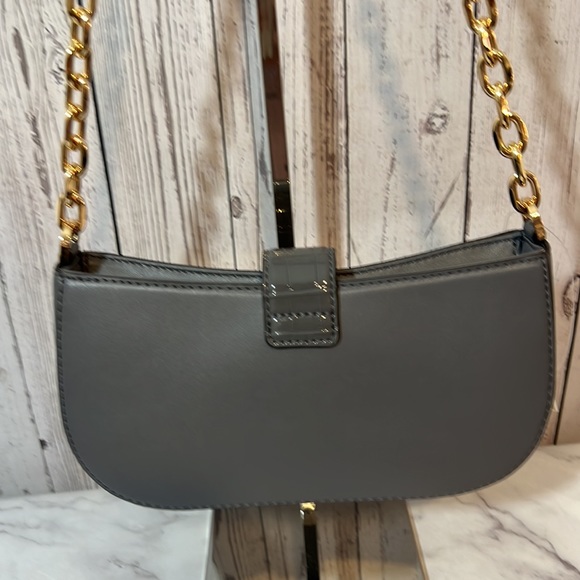 NWT Michael Kors Carmen Small Pouchette - Picture 3 of 5